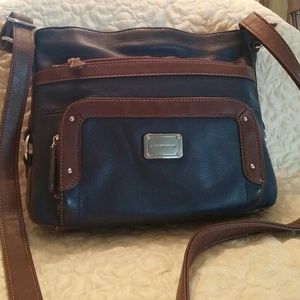 Stone Mountain Houston crossbody